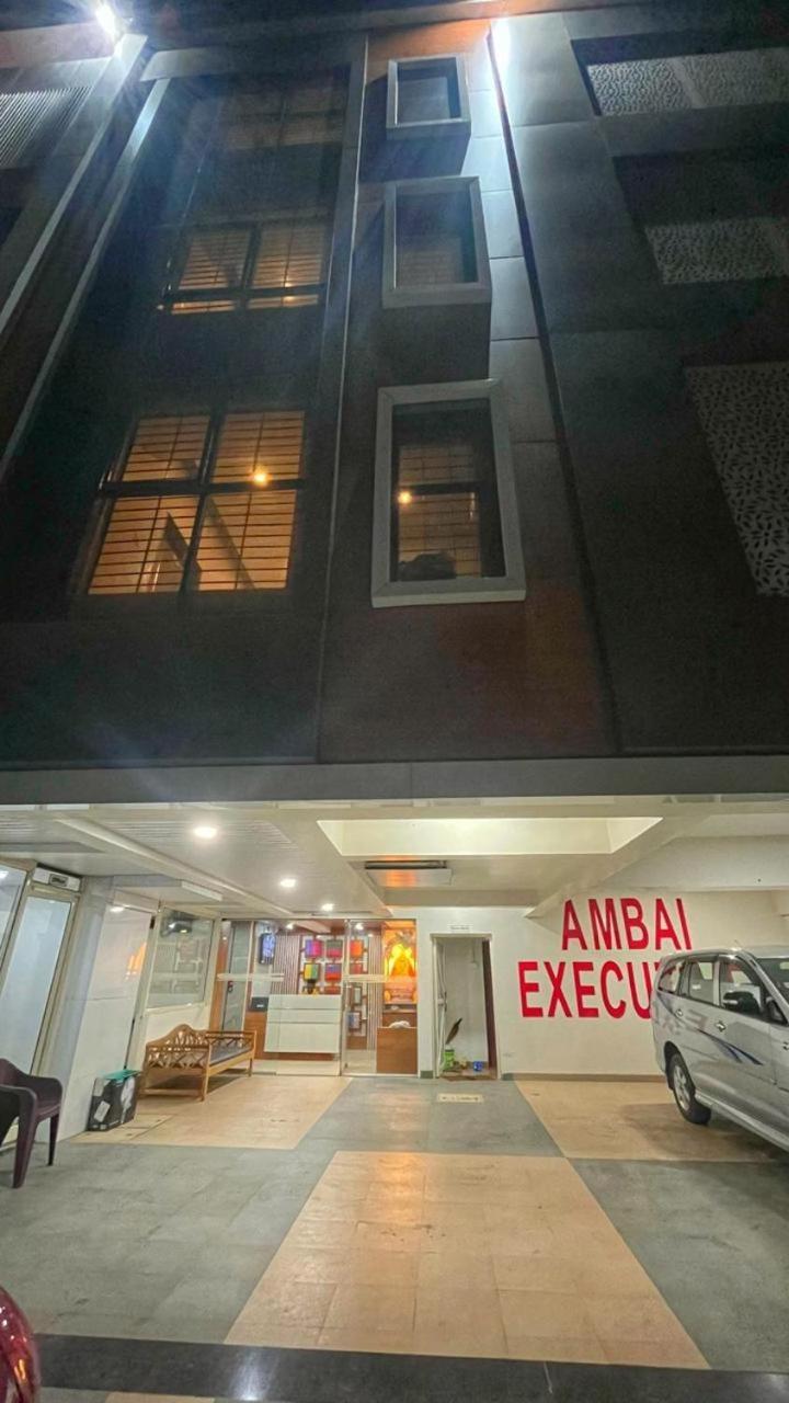 Hotel Ambai Executive Tuljapur Dış mekan fotoğraf