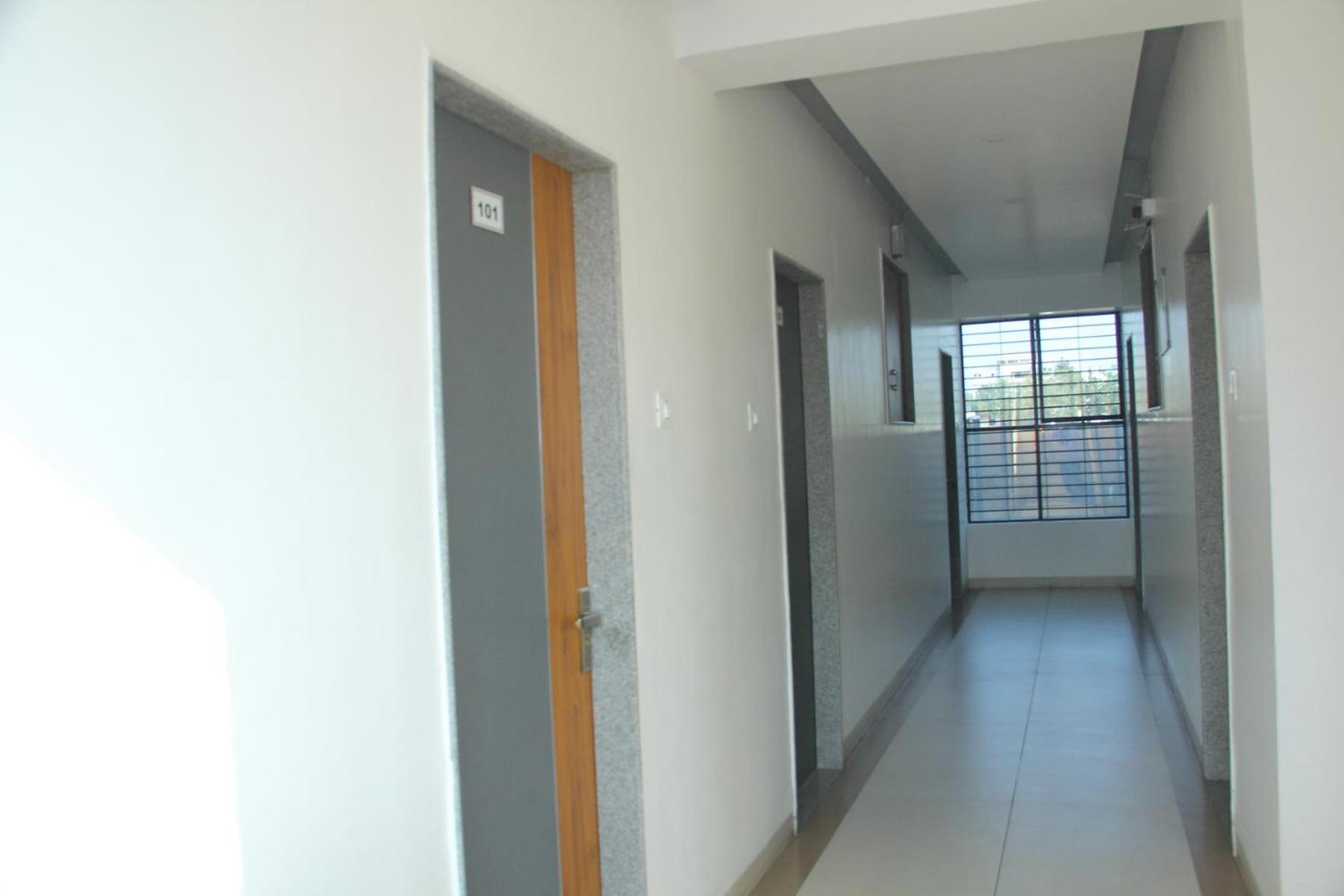 Hotel Ambai Executive Tuljapur Dış mekan fotoğraf