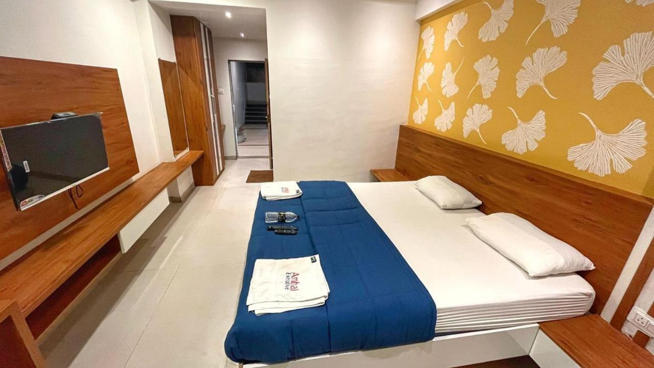 Hotel Ambai Executive Tuljapur Dış mekan fotoğraf